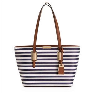 Afadollaa Aldo Purse